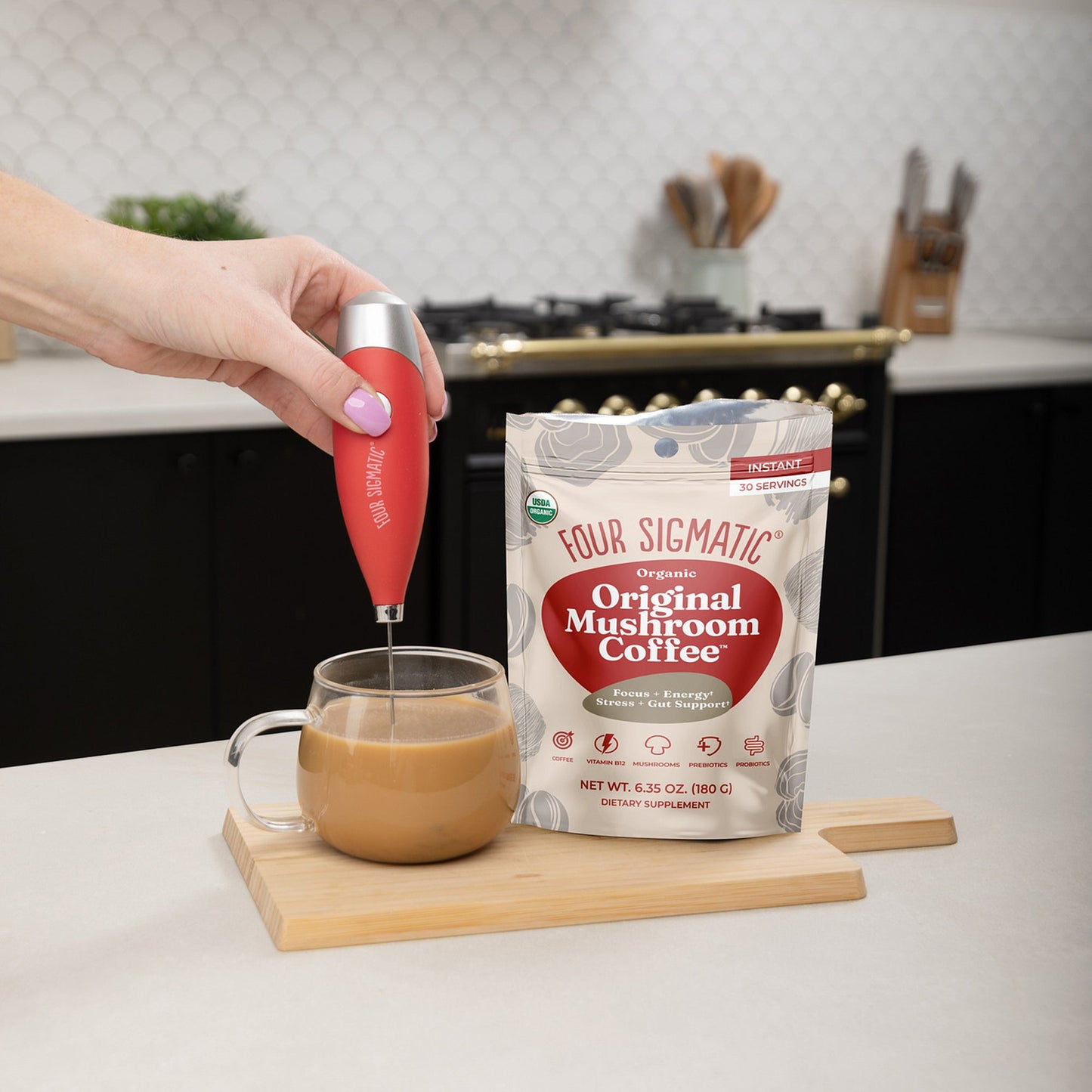 original-mushroom-coffeetm-z6 ogm-instant-ms-lifestyle2-2026_74863389-d0cf-464c-a566-c5b3c194e85d.jpg